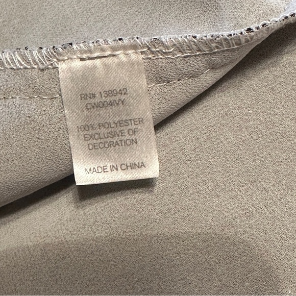 Black Sequin Button Front Tank Top by Charlotte Russe Size M - Picture 11 of 17